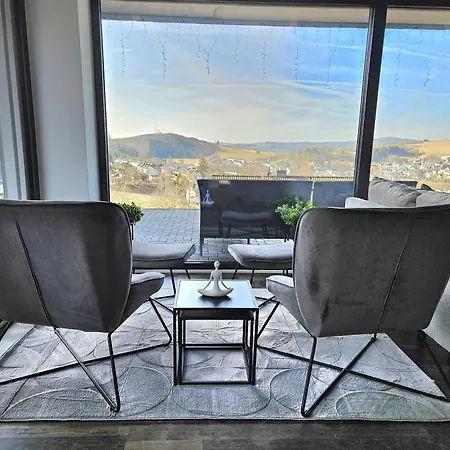 Mit Grosser Terrasse Und Stadtview شقة *