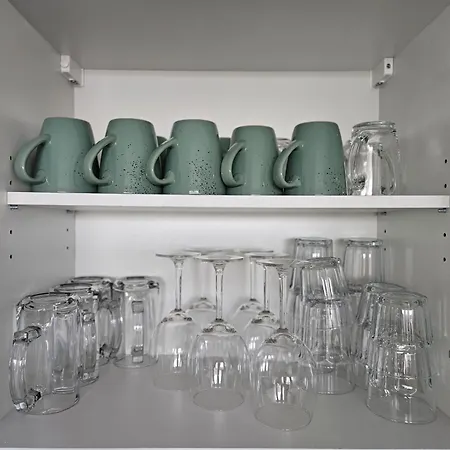 Mit Grosser Terrasse Und Stadtview