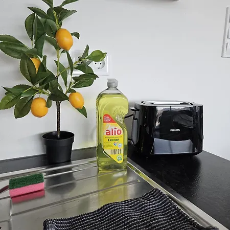 شقة Mit Grosser Terrasse Und Stadtview