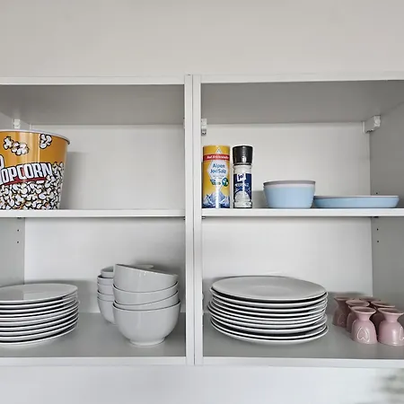 شقة Mit Grosser Terrasse Und Stadtview *