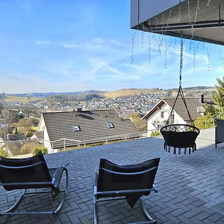 شقة Mit Grosser Terrasse Und Stadtview باد برلبورغ