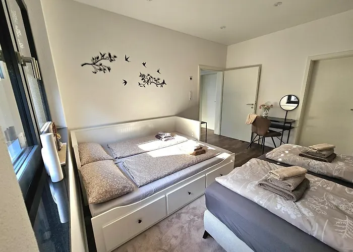 Mit Grosser Terrasse Und Stadtview *